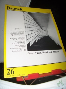 Artikelbild des Artikels “26/1982 Glas Stein Wand und Mauer “