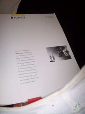 Artikelbild des Artikels “40/41 2004 Messe Mailand “