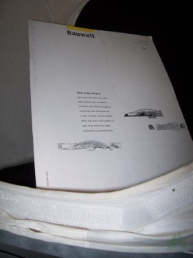 Artikelbild des Artikels “34/2000 unter großen Dächern “