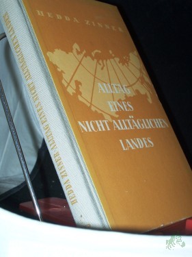 Artikelbild des Artikels “Zinner, Hedda: Alltag eines nicht alltäglichen Landes Teil: Bd. 1 “