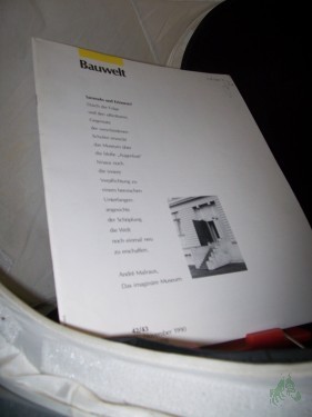 Artikelbild des Artikels “42/43 1990 Sammeln und Erinnern “