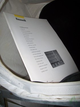 Artikelbild des Artikels “18/1995 Verhüllung mit Holz “