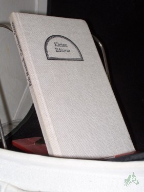 Artikelbild des Artikels “Zwei leere Stühle : Novelle / Erik Neutsch “