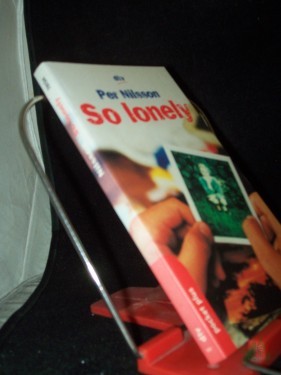 Artikelbild des Artikels “So lonely / Per Nilsson. Aus dem Schwed. von Birgitta Kicherer “