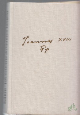 Product image of the product “Ich möchte Johannes heissen : d. Leben e. grossen Papstes / Lawrence Elliott. [Hrsg. u. bearb. von Alfred u. Elisabeth Kumpf. Ins Dt. übertr. von Heinz Graef u. Hans Schmidthüs] ”