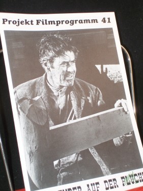 Artikelbild des Artikels “Nr. 41, Juli 1990, Ein Fremder auf der Flucht “