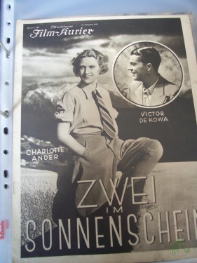 Product image of the product “Nummer 1987, 1933, Zwei im Sonnenschein ”