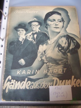 Artikelbild des Artikels “FEHLNUMMER eigentlich Nummer 1963, Nummer 1949, 1933, Hände aus dem Dunkel, mit Karin Hardt “