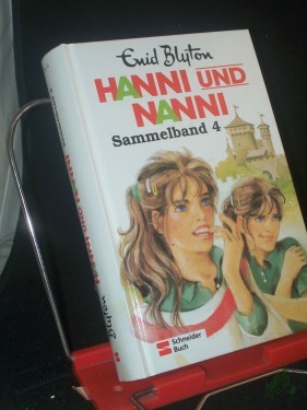 Product image of the product “Blyton, Enid: Hanni und Nanni Sammelband. 4. ”