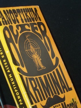 Artikelbild des Artikels “Panoptikum alter Kriminalfälle / von Jiri Marek. Aus d. Tschech. von Karl-Heinz Jähn u. Gustav Just. Mit Illustrationen von Zdeněk Mézl “