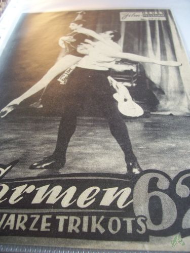 Product image of the product “Nr. 2727, Carmen 62 schwarze Trikots ”
