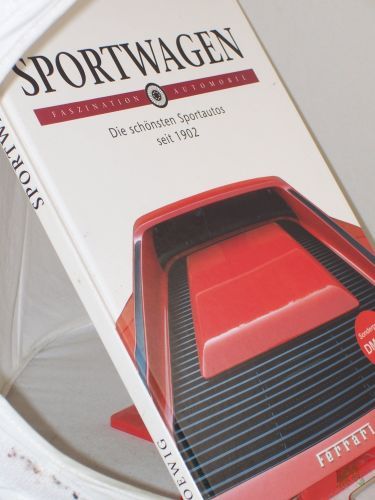 Product image of the product “Sportwagen , Die schönsten Sportwagen seit 1902 , Faszination Automobil ”
