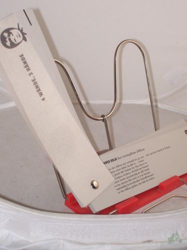 Product image of the product “4 Wände, 2 Hände / Konzept, Text, Gestaltung: Die Kleine Marie GbR, Düsseldorf ”