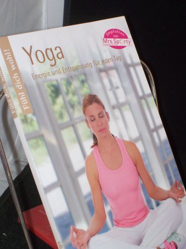 Product image of the product “Yoga : Energie und Entspannung für jeden Tag / Mathias Tietke ”