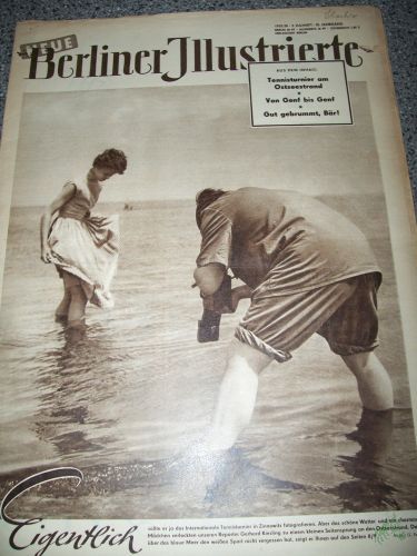 Product image of the product “30/1955 EIGENTLICH WOLLTE DER REPORTER KIESLING BEIM TENNISTURNIER ZINNOWITZ FOTOGRAFIEREN ”