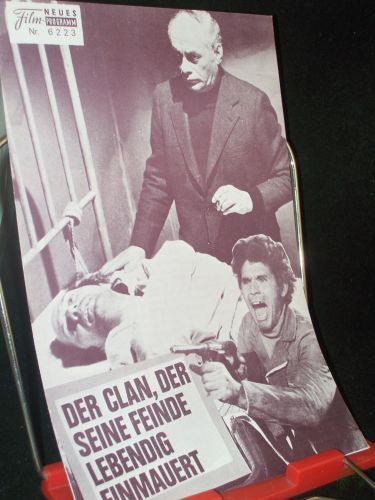 Product image of the product “Nr. 6223, September 1972, Der Clan, der seine Feinde lebendig einmauert ”