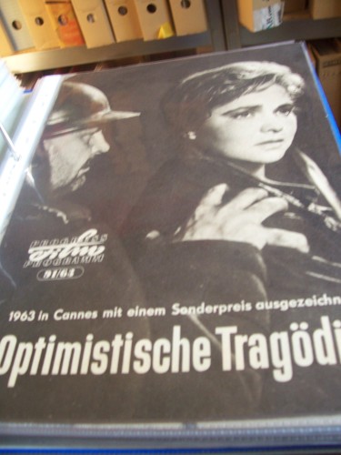 Artikelbild des Artikels “Nr. 91/63 Optimistische Tragödie, 1963 in Cannes mit einem Sonderpreis ausgezeichnet “