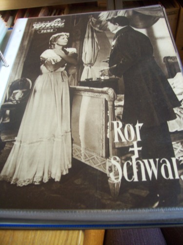 Artikelbild des Artikels “Nr. 73/63 Rot + Schwarz “