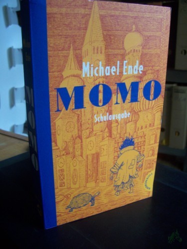 Artikelbild des Artikels “Momo oder die seltsame Geschichte von den Zeit-Dieben und von dem Kind, das den Menschen die gestohlene Zeit zurückbrachte : ein Märchen-Roman / Michael Ende. Mit Bildern des Autors “