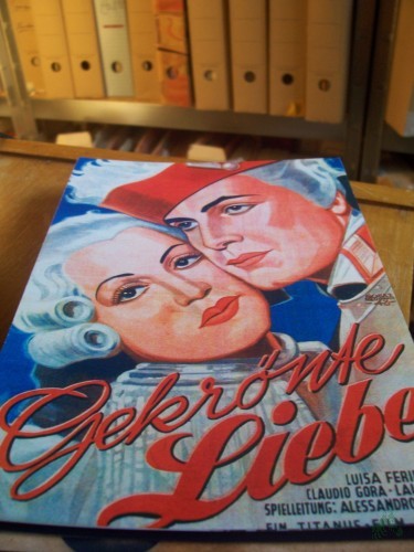 Artikelbild des Artikels “Nr. 2128 Gekrönte Liebe “