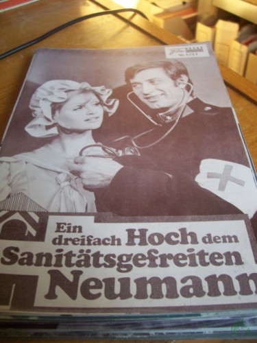 Product image of the product “Nr. 5263 Ein dreifach hoch dem Sanitätsgeftreiten Neumann ”
