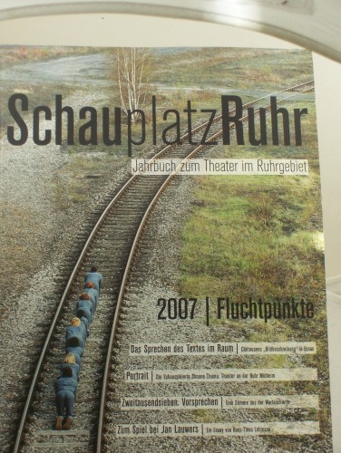 Artikelbild des Artikels “Schauplatz Ruhr, Jahrbuch zum Theater im Ruhrgebiet, 2007 Fluchtpunkte “