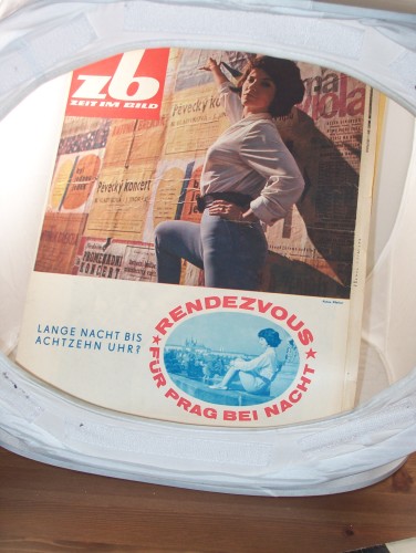 Artikelbild des Artikels “Nr. 6/1. Februarheft 1964, Lange Nacht bis achtzehn Uhr? Rendezvous
für Prag bei Nacht “