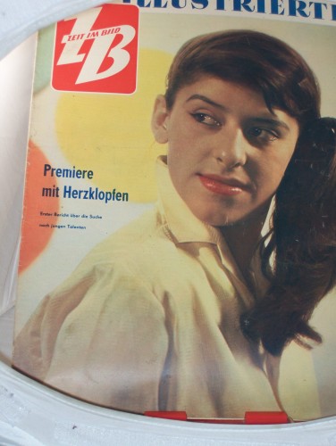 Artikelbild des Artikels “Nr. 34/1. Dezemberheft 1959, Premiere mit Herzklopfen “