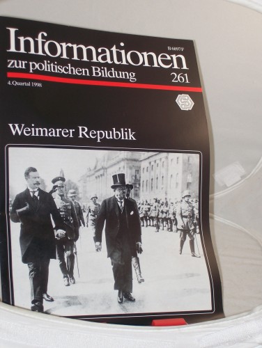 Artikelbild des Artikels “4. Quartal 1998, Weimarer Republik “