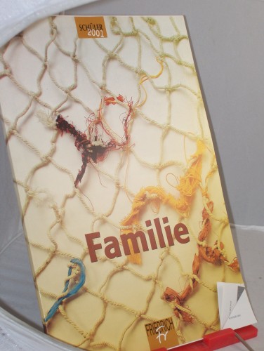 Artikelbild des Artikels “2001, Familie “