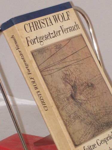 Artikelbild des Artikels “Fortgesetzter Versuch : Aufsätze, Gespräche, Essays / Christa Wolf “