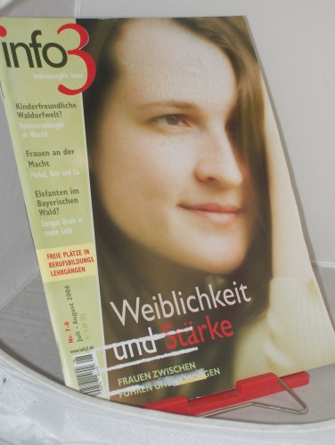 Artikelbild des Artikels “7-8 2006, Weiblichkeit und Stärke “