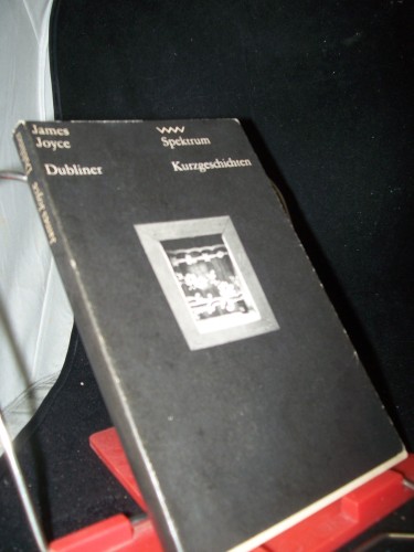 Artikelbild des Artikels “Dubliner / James Joyce. Aus d. Engl. von Dieter E. Zimmer. Mit e.
Nachw. von Joachim Krehayn “