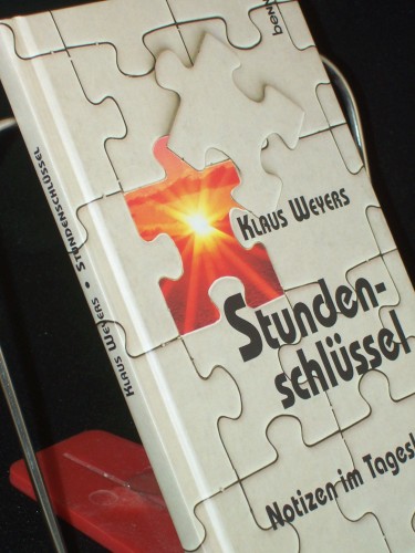 Artikelbild des Artikels “Stundenschlüssel : Notizen im Tageslauf / Klaus Weyers “