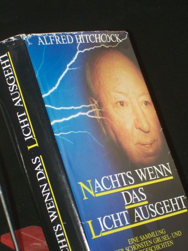 Artikelbild des Artikels “Nachts wenn das Licht ausgeht : eine Sammlung der schönsten Grusel-
und Mordgeschichten / Alfred Hitchcock “