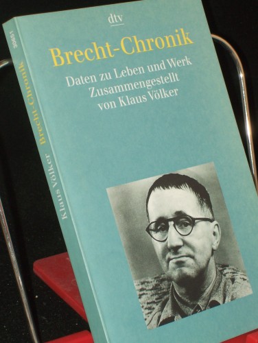 Artikelbild des Artikels “Brecht-Chronik : Daten zu Leben und Werk / zsgest. von Klaus Völker “
