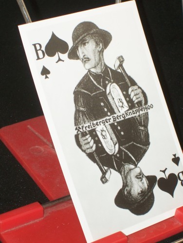 Artikelbild des Artikels “Schloßmuseum und Spielkartenmuseum, Skatstadt Altenburg, Kreuz Bube
aus einer 1925 in Altenburg gedruckten Bergbaukarte “