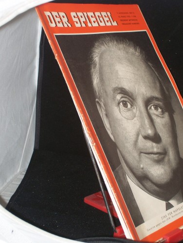 Artikelbild des Artikels “13/1955, ZINS FÜR NAPOLEONS STRASSEN; GESETZE GEGEN DEN LKW; BUNDESVERKEHRSMINISTER SEEBOHM “