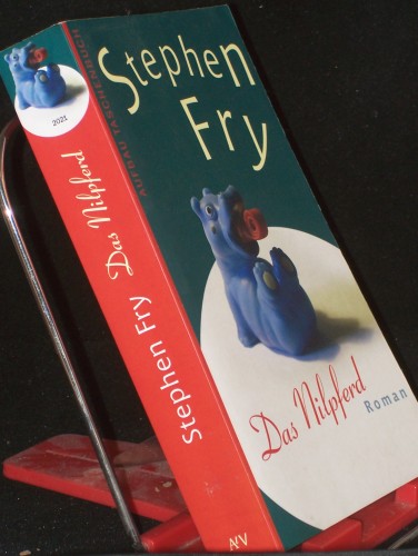 Artikelbild des Artikels “Das Nilpferd : Roman / Stephen Fry. Aus dem Engl. von Ulrich
Blumenbach “