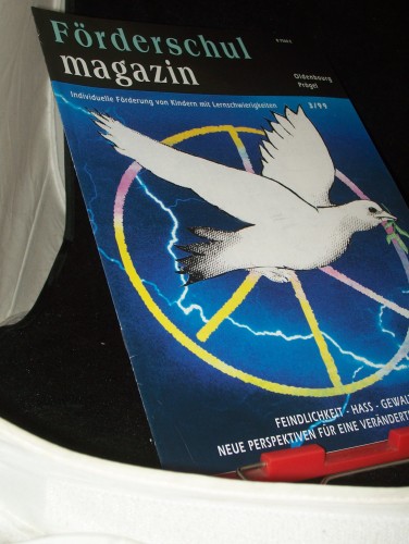 Artikelbild des Artikels “3/1999, Feindlichkeit Hass Gewalt “