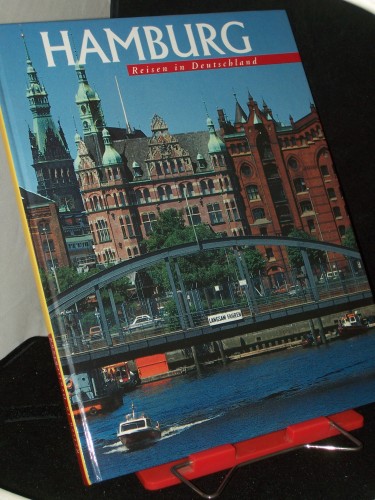 Artikelbild des Artikels “Hamburg / Fotos: Susanne Hinderks. Text: Matthias Wegner ; Alice
Ohrenschall “