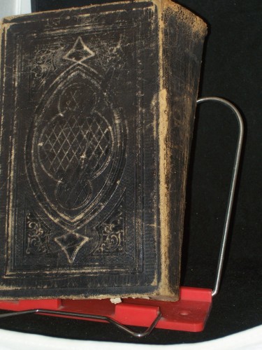 Artikelbild des Artikels “Biblia Hebraica secundum editiones... imprimis Everardi van der Hooght
/ recensuit Augustus Hahn “