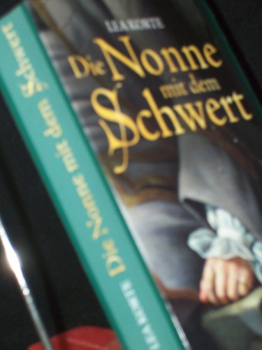 Artikelbild des Artikels “Die Nonne mit dem Schwert : Roman / Lea Korte “