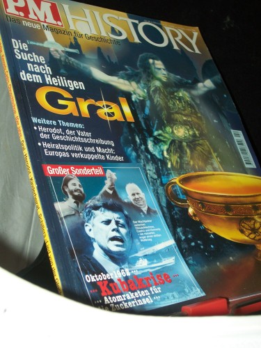 Artikelbild des Artikels “2/1999, Die Suche nach dem heiligen Gral “