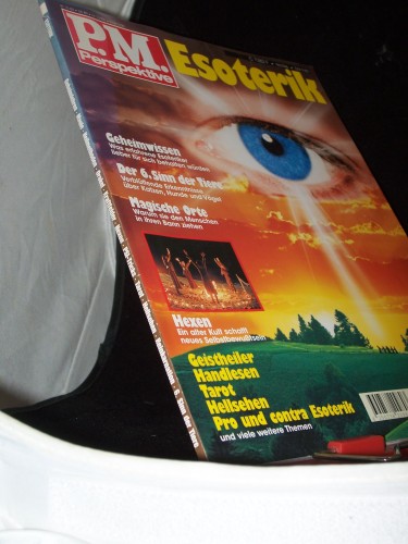 Artikelbild des Artikels “1996, Esoterik “