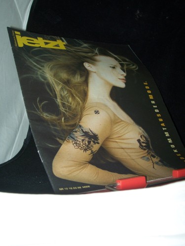 Artikelbild des Artikels “Nr. 12/1998, Mode kommt aus der Mode “