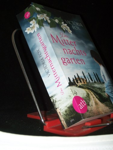 Artikelbild des Artikels “Der Mitternachtsgarten : Roman / Victoria Fox ; aus dem Englischen von
Juliane Pahnke “