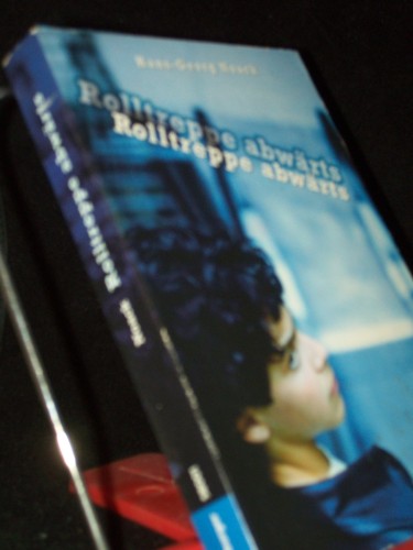 Artikelbild des Artikels “Rolltreppe abwärts / Hans-Georg Noack “