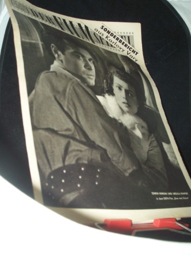 Artikelbild des Artikels “Nr 15/54 Sonderbericht aus Karlovy Vary “