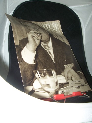 Artikelbild des Artikels “8757 Jean Gabin filmt bei der DEFA den Film Die Elenden “